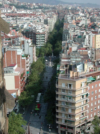 Rentacomputer.com delivers to Barcelona!