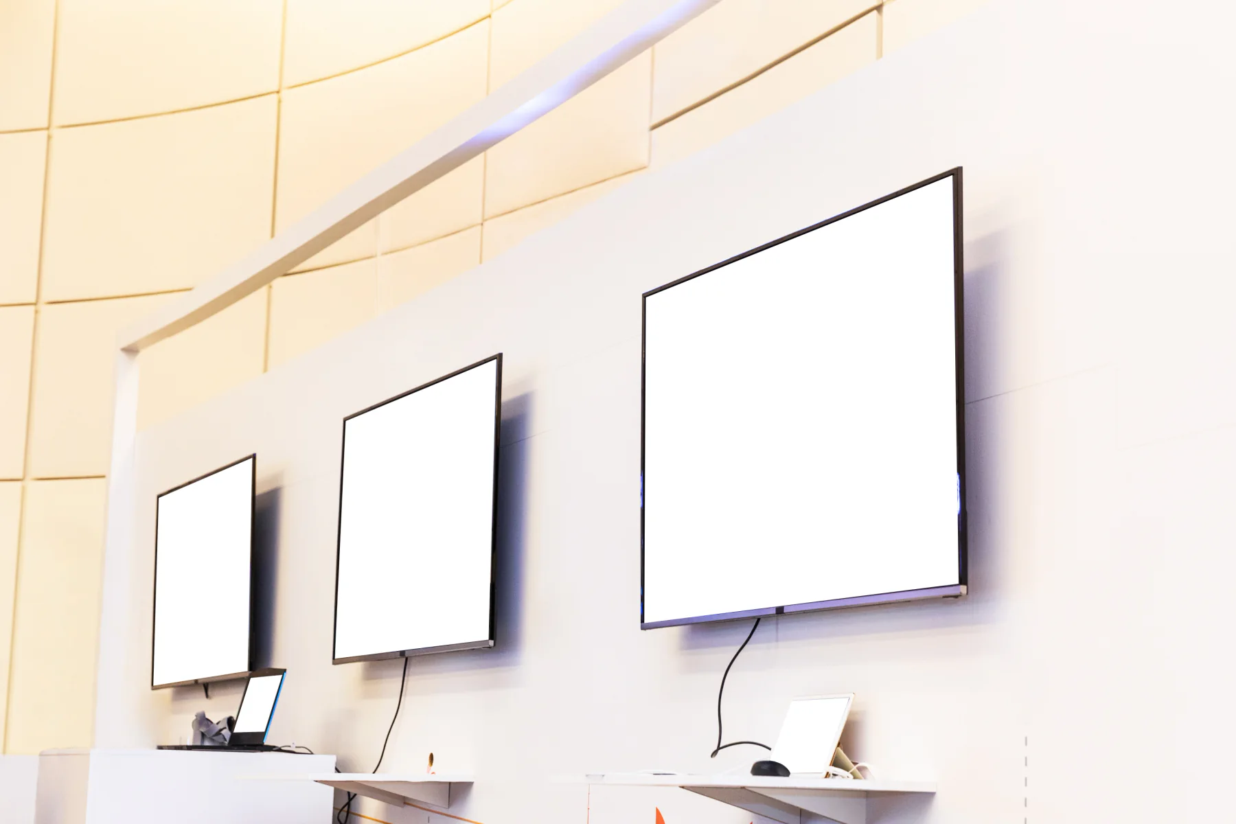 Ultra HD 4K display rental showing sharp presentation visuals for a corporate event or trade show environment