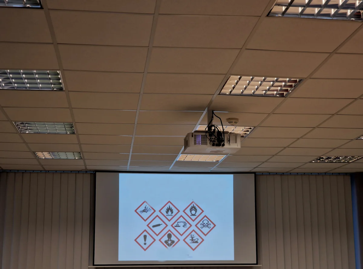 Presentation projector setup for meeting rooms trainings and standard business communication